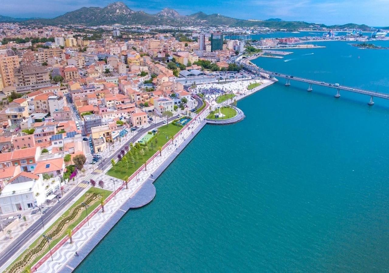 Appartamento Centrale Olbia Exterior foto